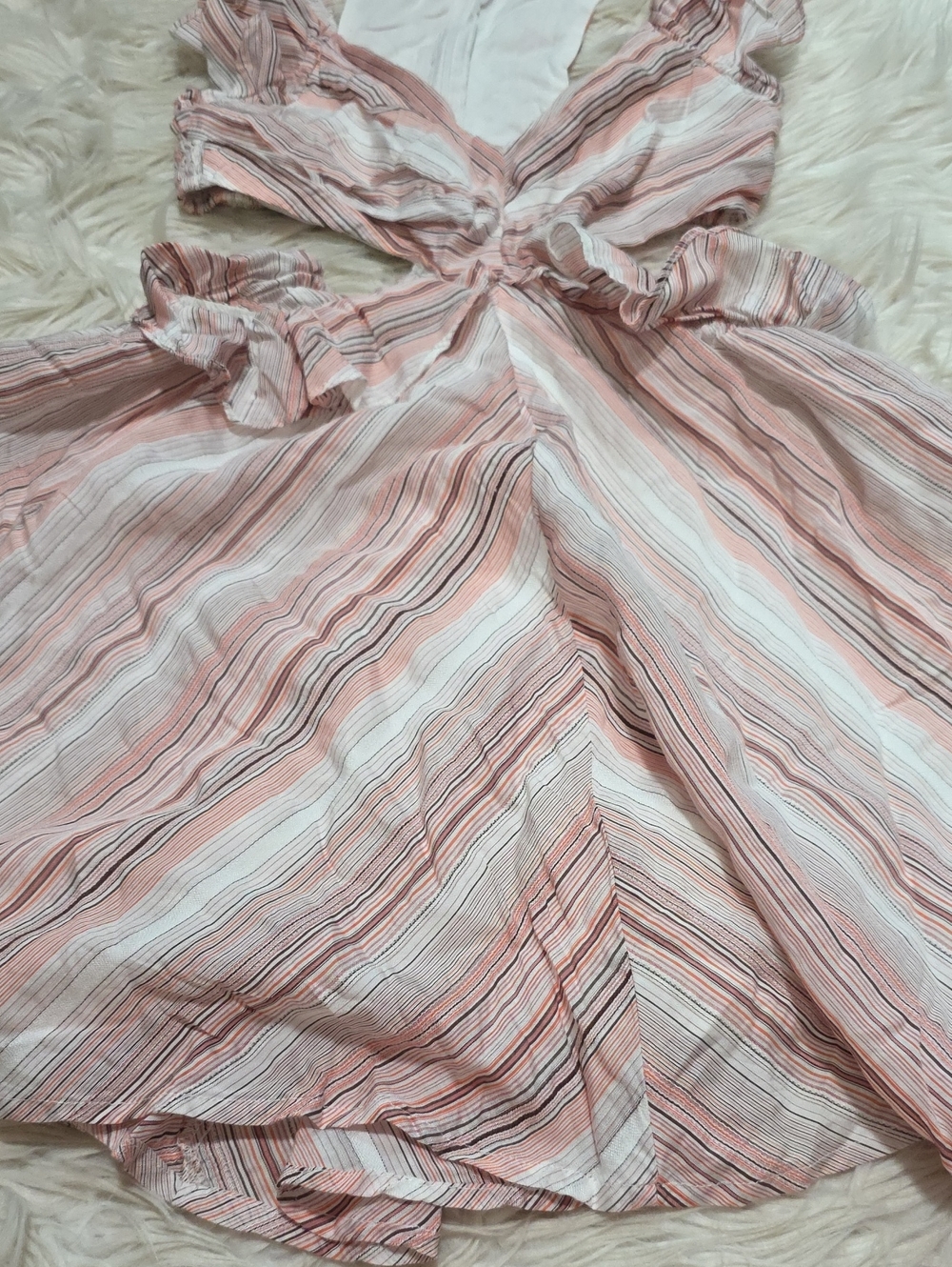 Fate Cut Out Ruffled Mini Dress- Small - Picture 4 of 11